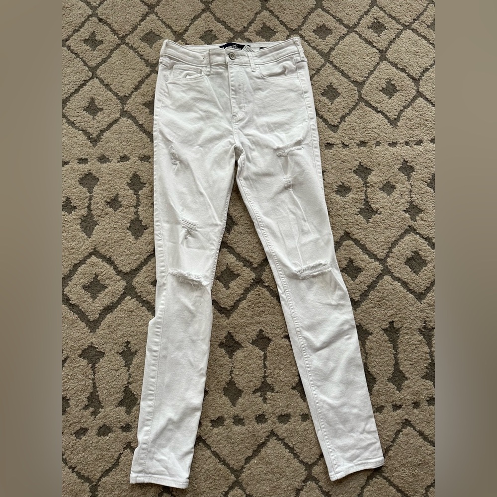 White Hollister skinny jeans